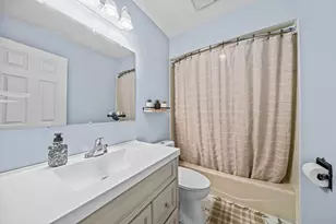 1393 Bryn Mawr St, Rockford, IL 61107 - Photo 19