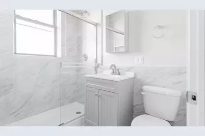1409 E 61st Place #2, Chicago, IL 60637 - Photo 9