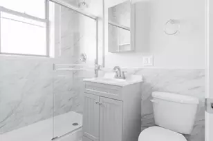 1409 E 61st Pl, Chicago, IL 60637 - Photo 9