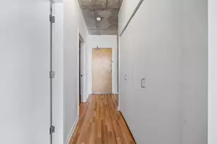 659 W Randolph St, Chicago, IL 60661 - Photo 3