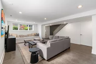 2312 W Charleston St, Chicago, IL 60647 - Photo 29