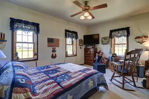 17331 Hillside Rd, Morrison, IL 61270 - Photo 11