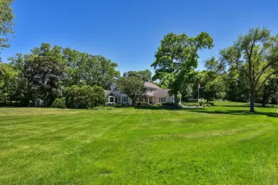 381 Grayfriars Lane, Inverness, IL 60067 - Photo 35