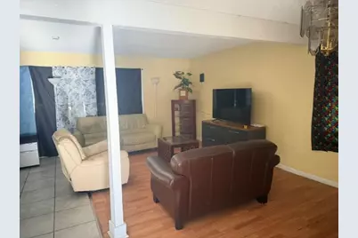 5504 Court C, Hanover Park, IL 60133 - Photo 5