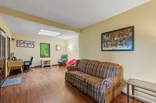 412 E Pine St, Paxton, IL 60957 - Photo 3