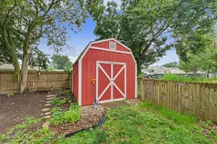 412 E Pine St, Paxton, IL 60957 - Photo 25