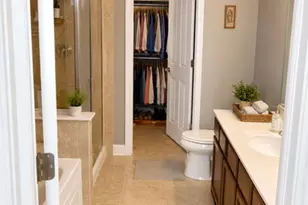 6541 Lilac Blvd, Hanover Park, IL 60133 - Photo 9