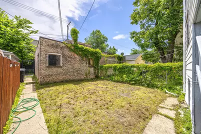 3933 W Grenshaw Street, Chicago, IL 60624 - Photo 11