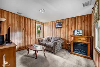 413 S May Street, Joliet, IL 60436 - Photo 9