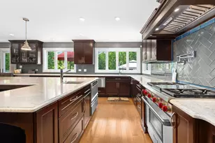1906 Stoddard Ave, Wheaton, IL 60187 - Photo 15