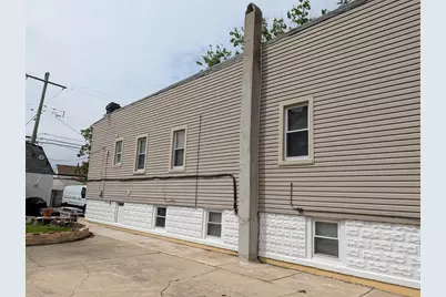 5651 W Grand Avenue, Chicago, IL 60639 - Photo 11