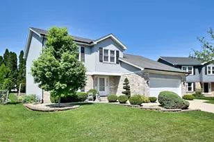 1350 W Barnwall Dr, Addison, IL 60101 - Photo 3
