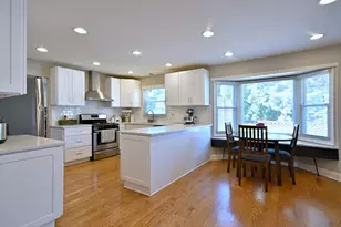 1350 W Barnwall Dr, Addison, IL 60101 - Photo 19