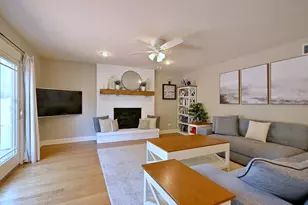 1350 W Barnwall Dr, Addison, IL 60101 - Photo 13