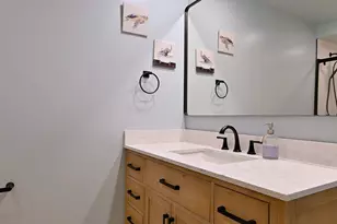 1350 W Barnwall Dr, Addison, IL 60101 - Photo 47