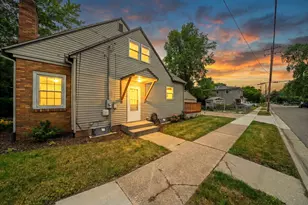 552 River Ln, Loves Park, IL 61111 - Photo 1