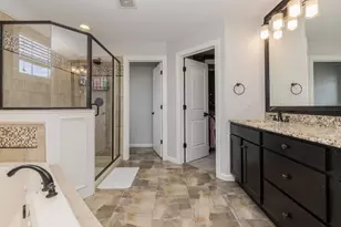 3618 Pamela Dr, Bloomington, IL 61704 - Photo 29