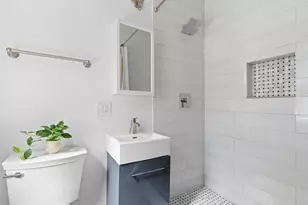 510 W Surf St, Chicago, IL 60657 - Photo 27