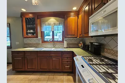 48 N Market Street, Momence, IL 60954 - Photo 7