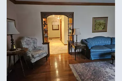 48 N Market Street, Momence, IL 60954 - Photo 5