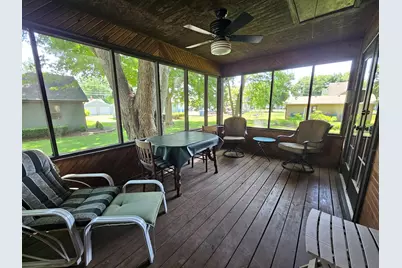 48 N Market Street, Momence, IL 60954 - Photo 17