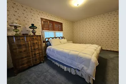 48 N Market Street, Momence, IL 60954 - Photo 11