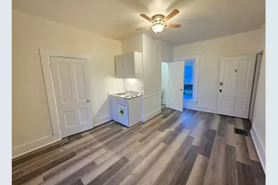 221 S Mill Street, Pontiac, IL 61764 - Photo 7