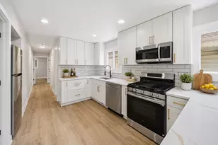 10439 S Drake Ave, Chicago, IL 60655 - Photo 5