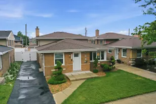8638 S Keeler Ave, Chicago, IL 60652 - Photo 3