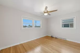 8638 S Keeler Ave, Chicago, IL 60652 - Photo 23