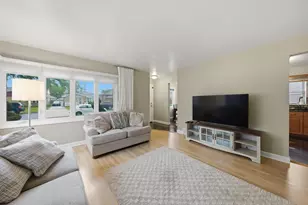 8638 S Keeler Ave, Chicago, IL 60652 - Photo 11