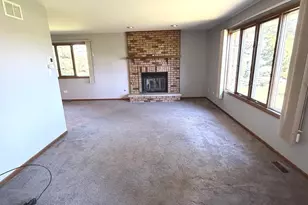 7554 W Willowood Ct, Orland Park, IL 60462 - Photo 3