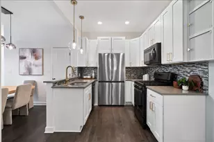 3439 N Paulina St, Chicago, IL 60657 - Photo 7
