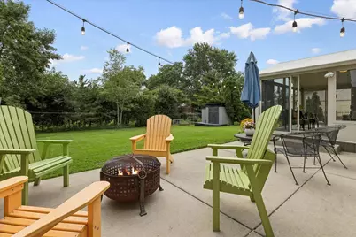 407 W Tanglewood Drive, Arlington Heights, IL 60004 - Photo 23