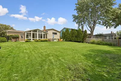 407 W Tanglewood Drive, Arlington Heights, IL 60004 - Photo 25