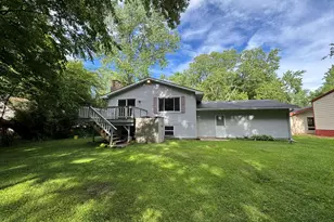 8421 Hickory Nut Grove Rd, Cary, IL 60013 - Photo 23