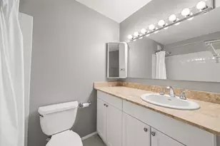 405 N Wabash Ave, Chicago, IL 60611 - Photo 11