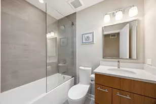 687 S Spring Rd, Elmhurst, IL 60126 - Photo 17