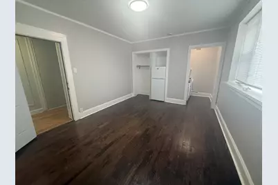 6912 N Ashland Boulevard #403, Chicago, IL 60626 - Photo 3