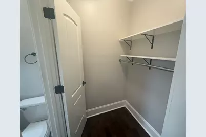 6912 N Ashland Boulevard #403, Chicago, IL 60626 - Photo 5