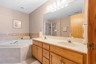 10711 Canterbury Dr, Mokena, IL 60448 - Photo 13