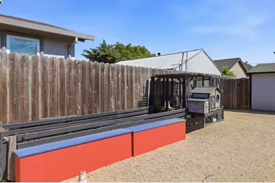827 Central Avenue, Hollister, CA 95023 - Photo 27