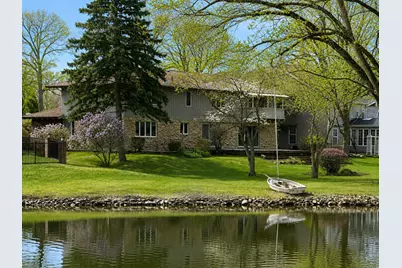 9 Buckingham Drive, Sugar Grove, IL 60554 - Photo 3