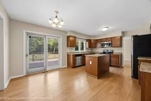 859 Evergreen Ave, Glen Ellyn, IL 60137 - Photo 5