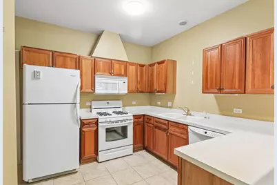 2722 Kendall Crossing, Johnsburg, IL 60051 - Photo 3