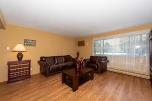 5113 N East River Rd, Chicago, IL 60656 - Photo 3