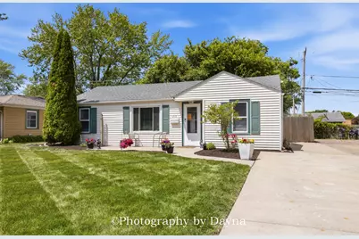 213 Belle Aire Avenue, Bourbonnais, IL 60914 - Photo 1
