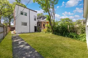 5721 S Hermitage Ave, Chicago, IL 60636 - Photo 17