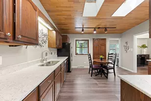 403 W Harding Rd, Lombard, IL 60148 - Photo 9