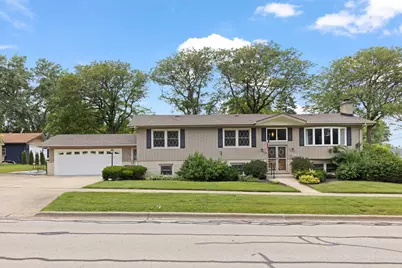 403 W Harding Road, Lombard, IL 60148 - Photo 1